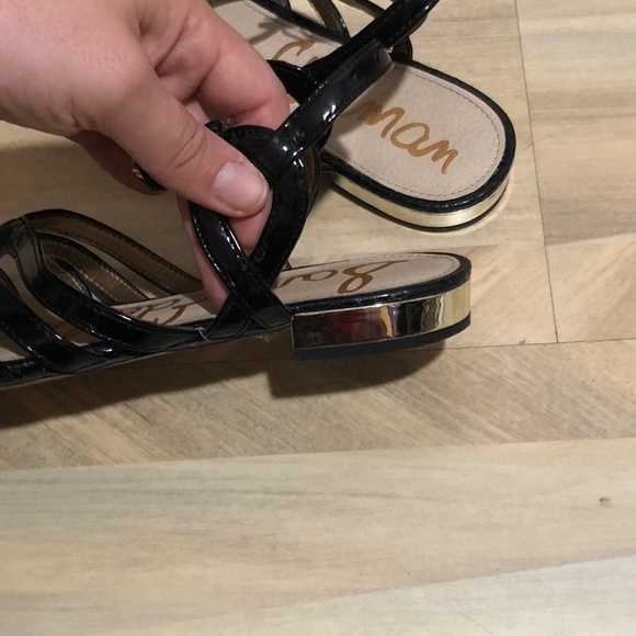 Sam Edelman Strappy Black Patent Daphnie Sandal, 6 - Picture 3 of 8